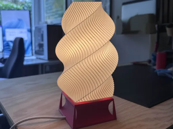 https://makerworld.bblmw.com/makerworld/model/USd5ddd09ac1961c/design/2025-10-29_60182cd945cf9.jpg