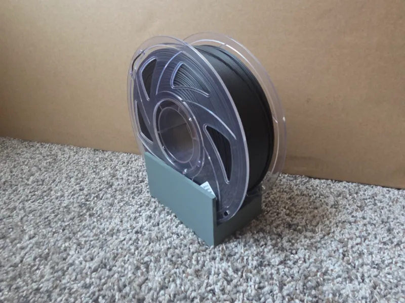 Simple fast spool holder