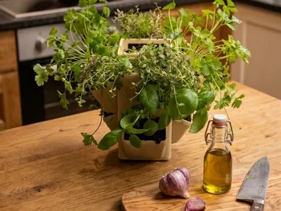 8-Pocket Herb Planter (print in place)