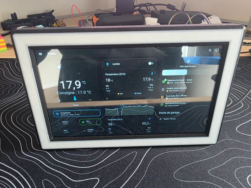Cadre pour écran 7 pouces sur Raspberry PI