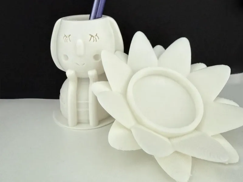Flower Girl Desk Buddy - Mother's Day Gift