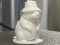 Capybara au bob - figurine desk pet — photo 1