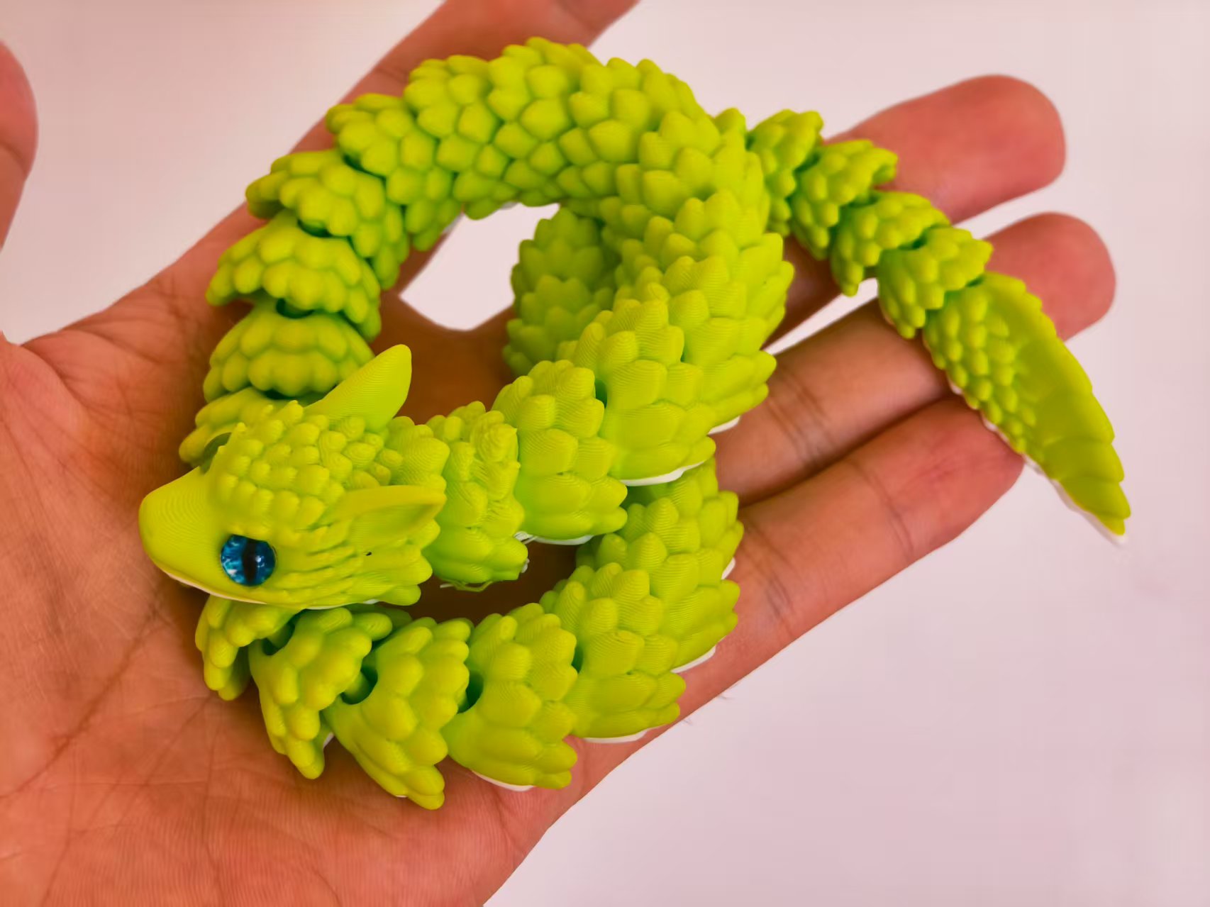 Miniatura 1 do modelo 3D 6MM眼睛贴片，蛇宝宝，玩具