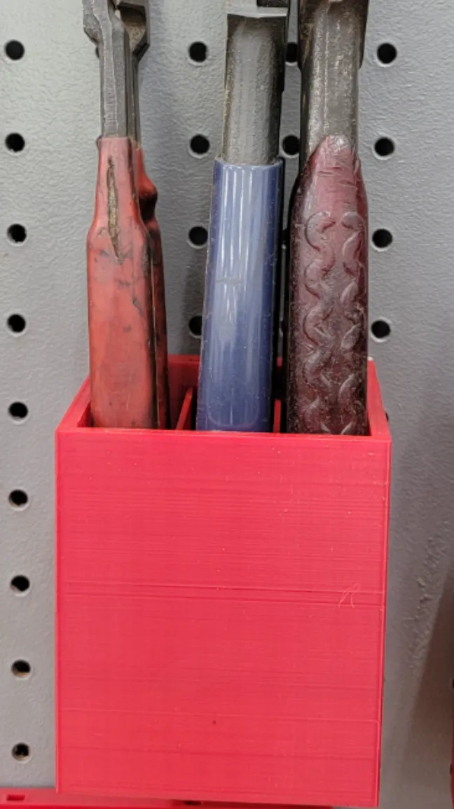 Bullnose plier holder for peg board