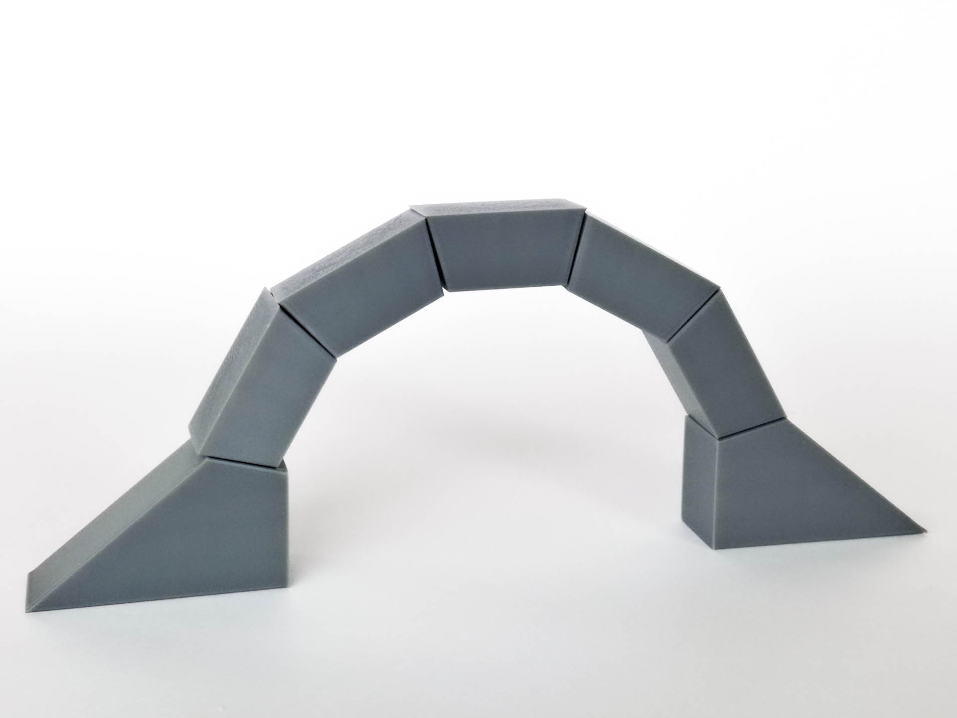 Miniatura 1 do modelo 3D Stone Arch Engineering Model
