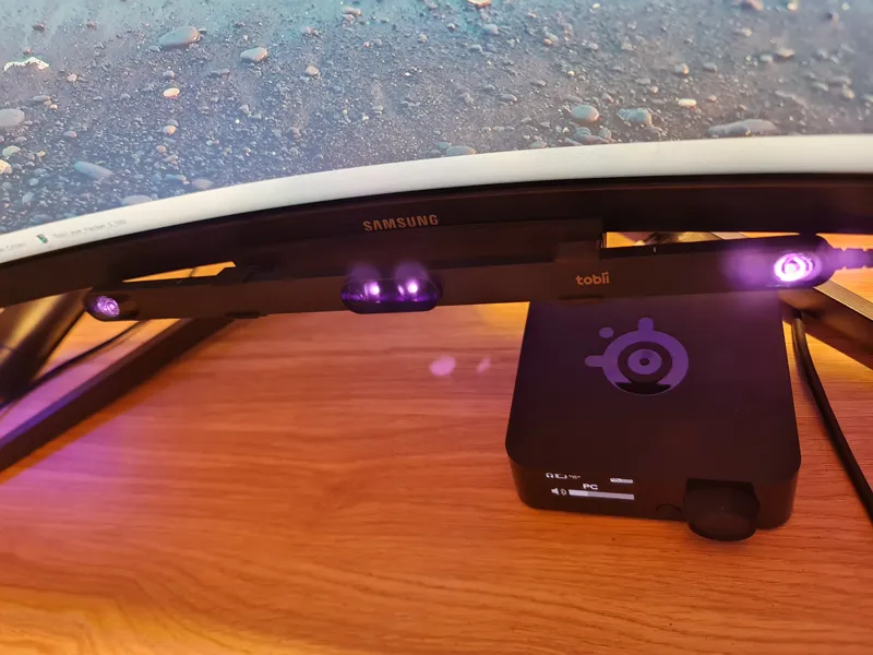 Universal Monitor Mount for Tobii Eye Tracker 5