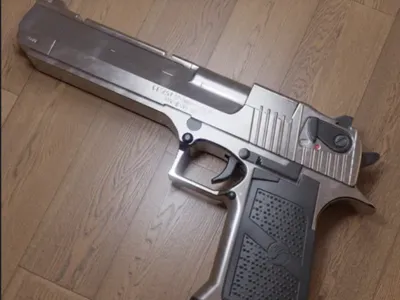 Desert eagle