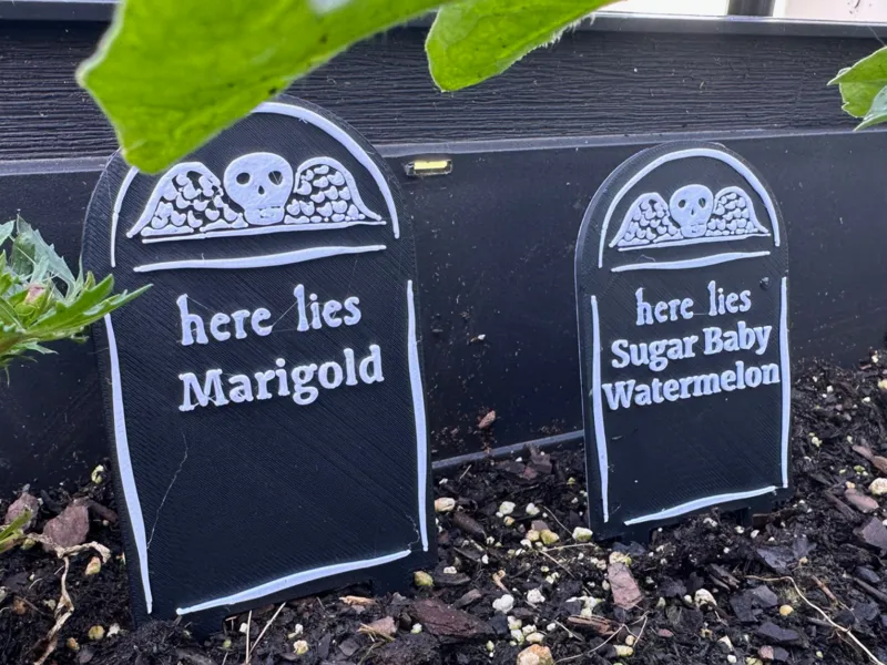 Customizable Grave Marker plant label for Garden