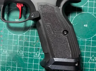 CZ TS2 Grip (CZ Shadow2/CZ75 with magwell)