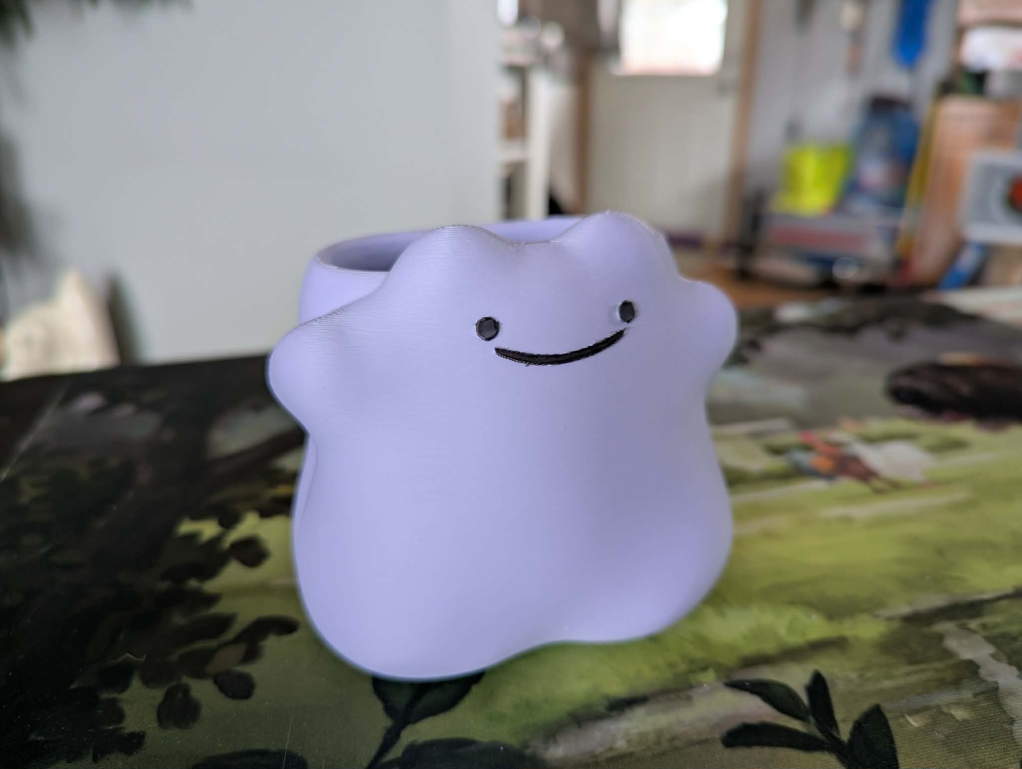 Miniatura 2 do modelo 3D Cute Ditto Pen Holder