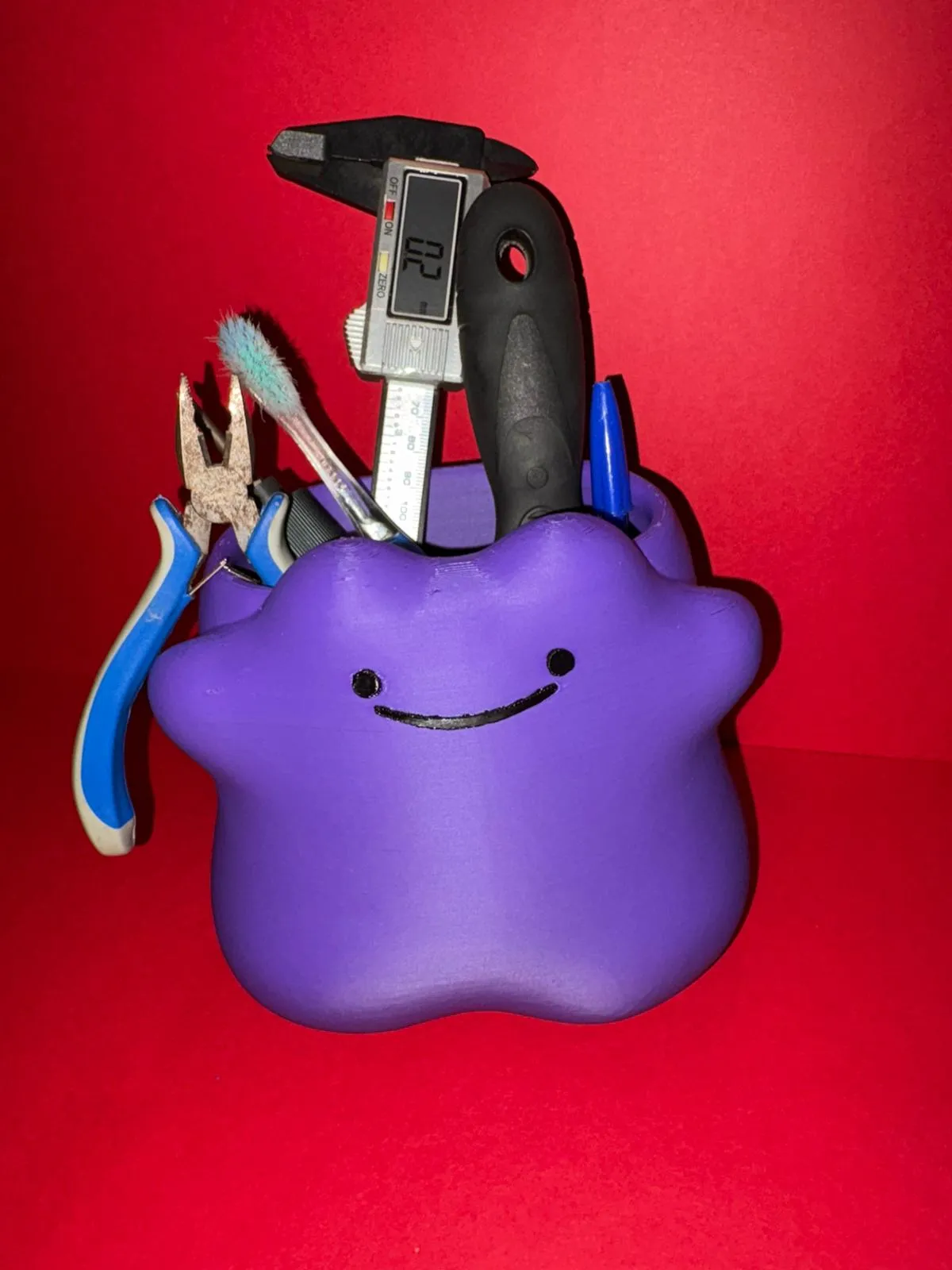 Cute Ditto Pen Holder view 3
