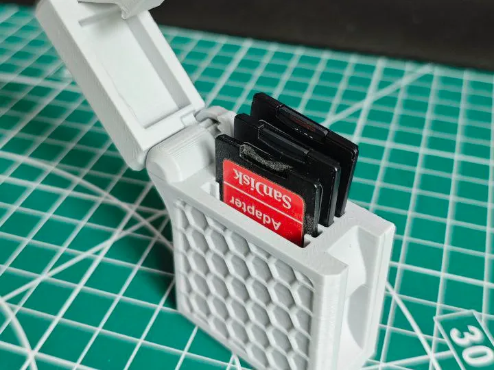 SD card holder Zippo style