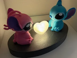 Lichtbox für Stitch und Angel model