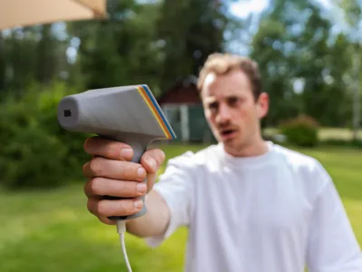 DIY Handheld Thermal Camera - ESP32 Heatmap