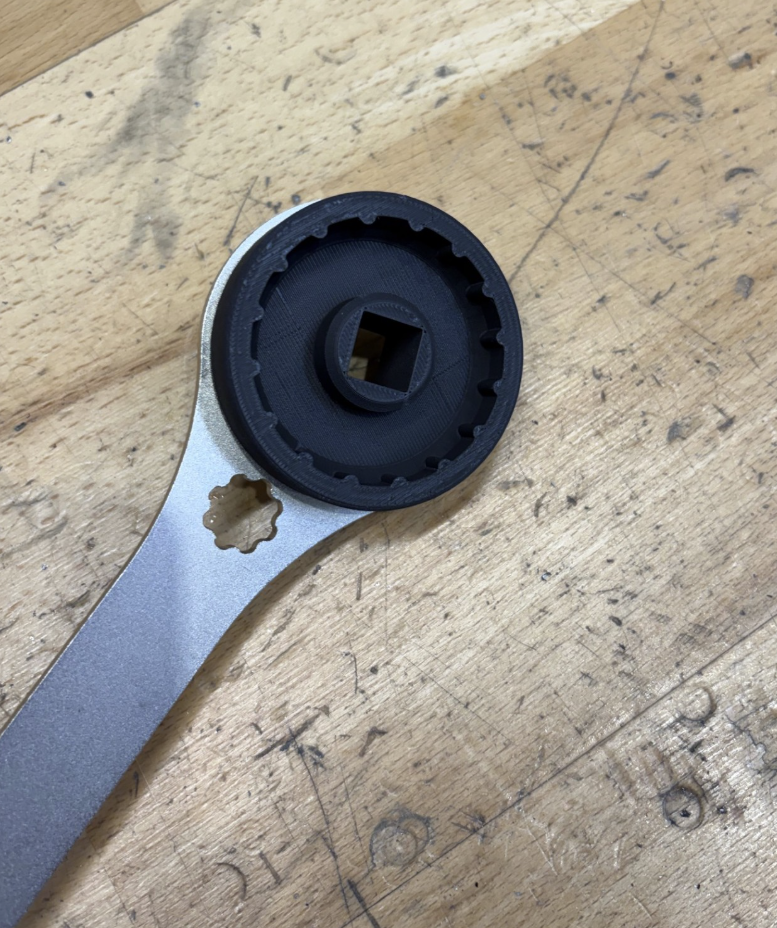 Miniatura 2 do modelo 3D T47A BB Tool adapter