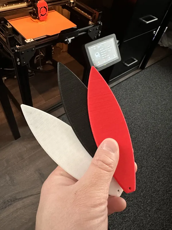 Finger surfboard