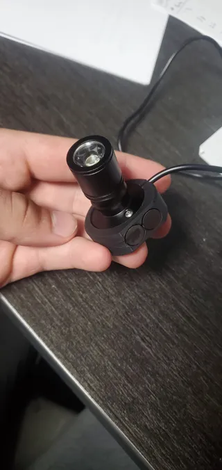 მაგნიტური სამაგრი მინი პროჟექტორისთვის thumbnail 3