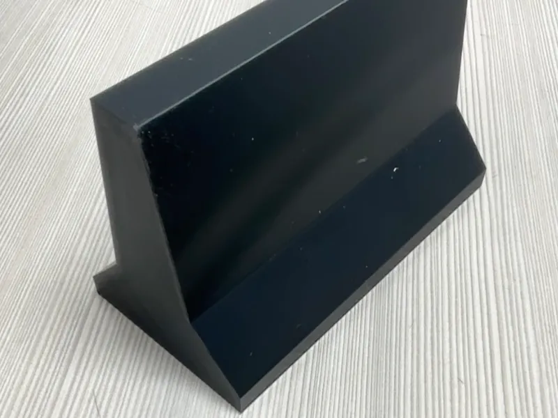 Finger board jersey barrier