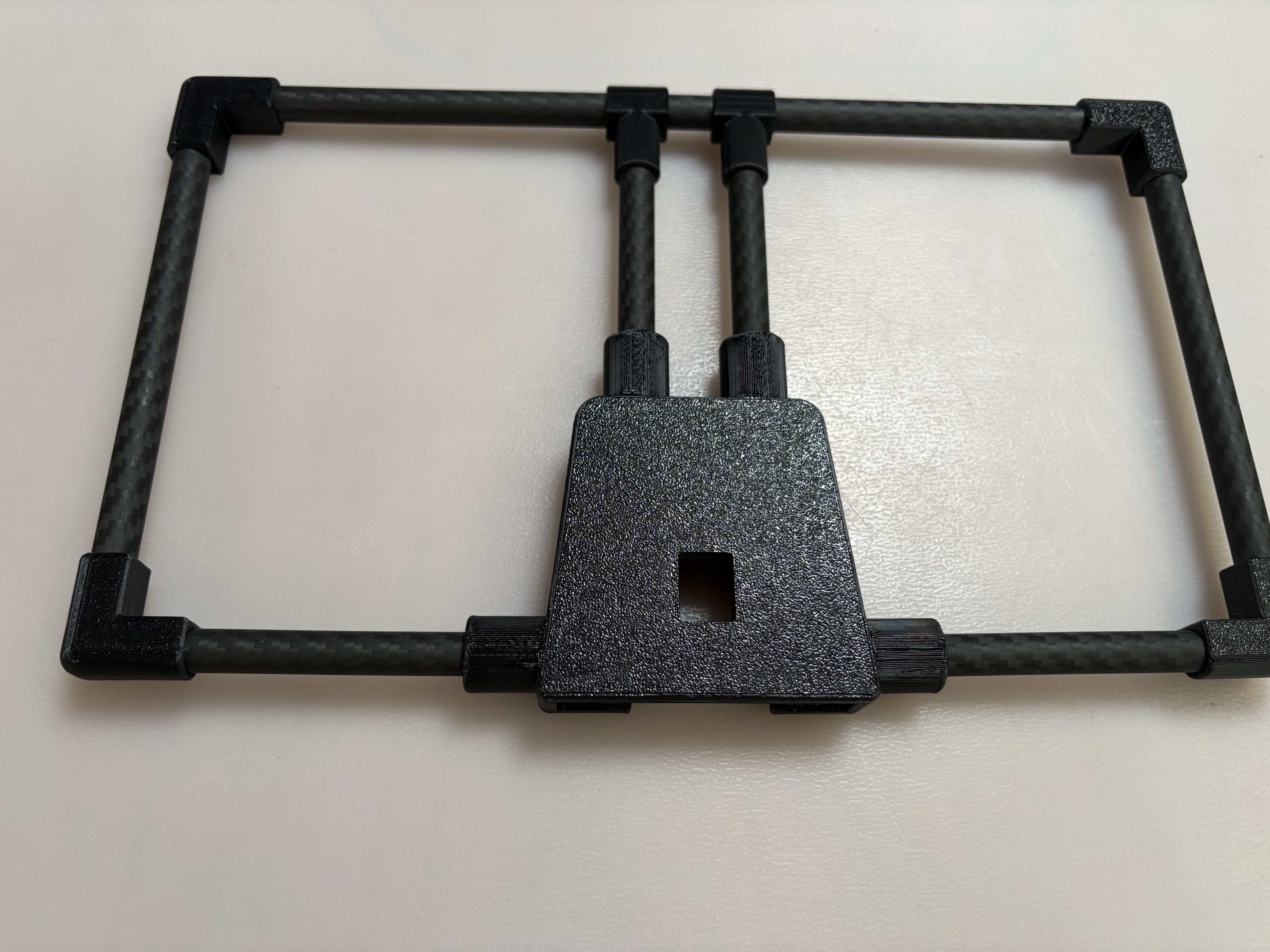 Miniatura 2 do modelo 3D Brompton Front Carrier Frame