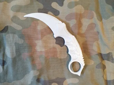 Karambit Knife - COUNTER STRIKE 2