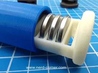 container for CR2032 battery