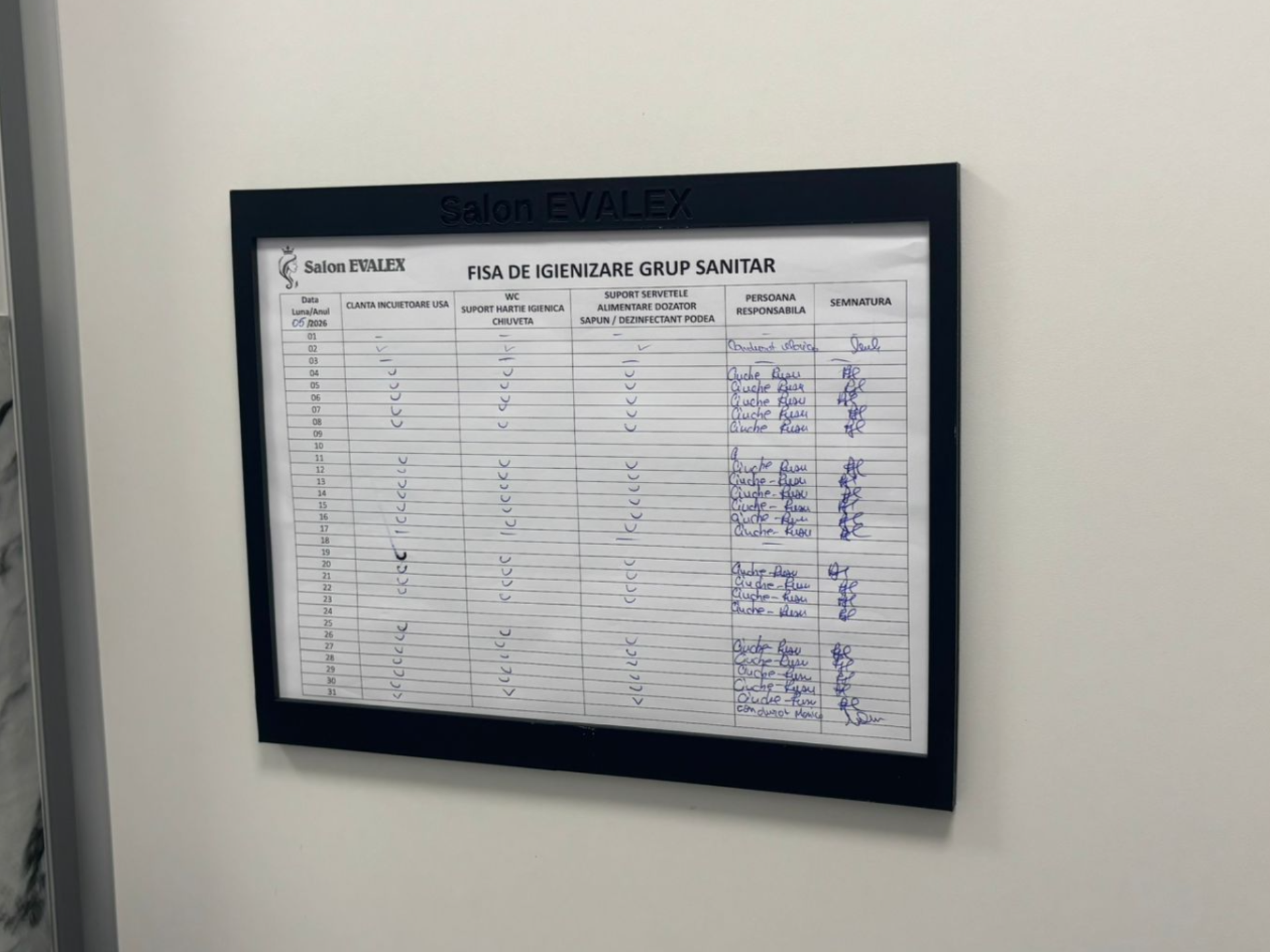 A4 Wall-Mounted Notice Board