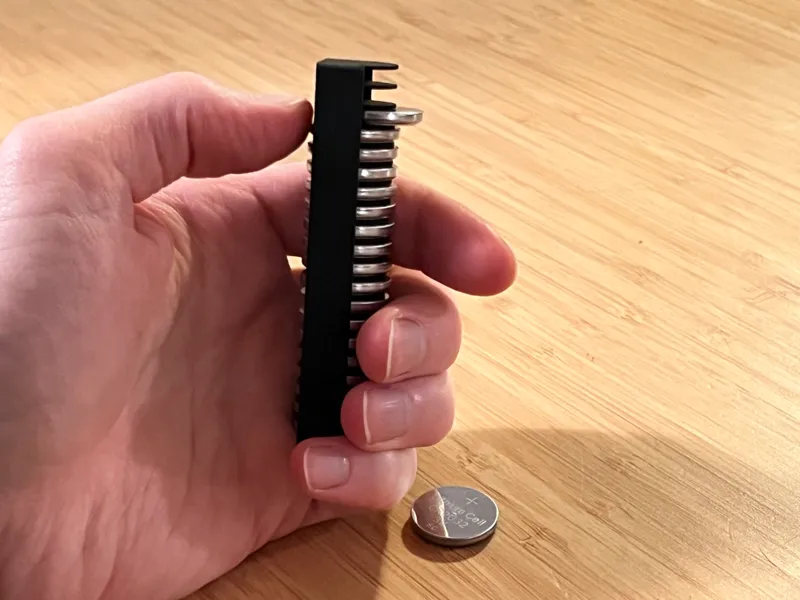 20 Coin Cell Battery Case (CR2032)