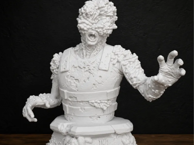 THE LAST OF US CLICKER BUST COLLECTORS MODEL
