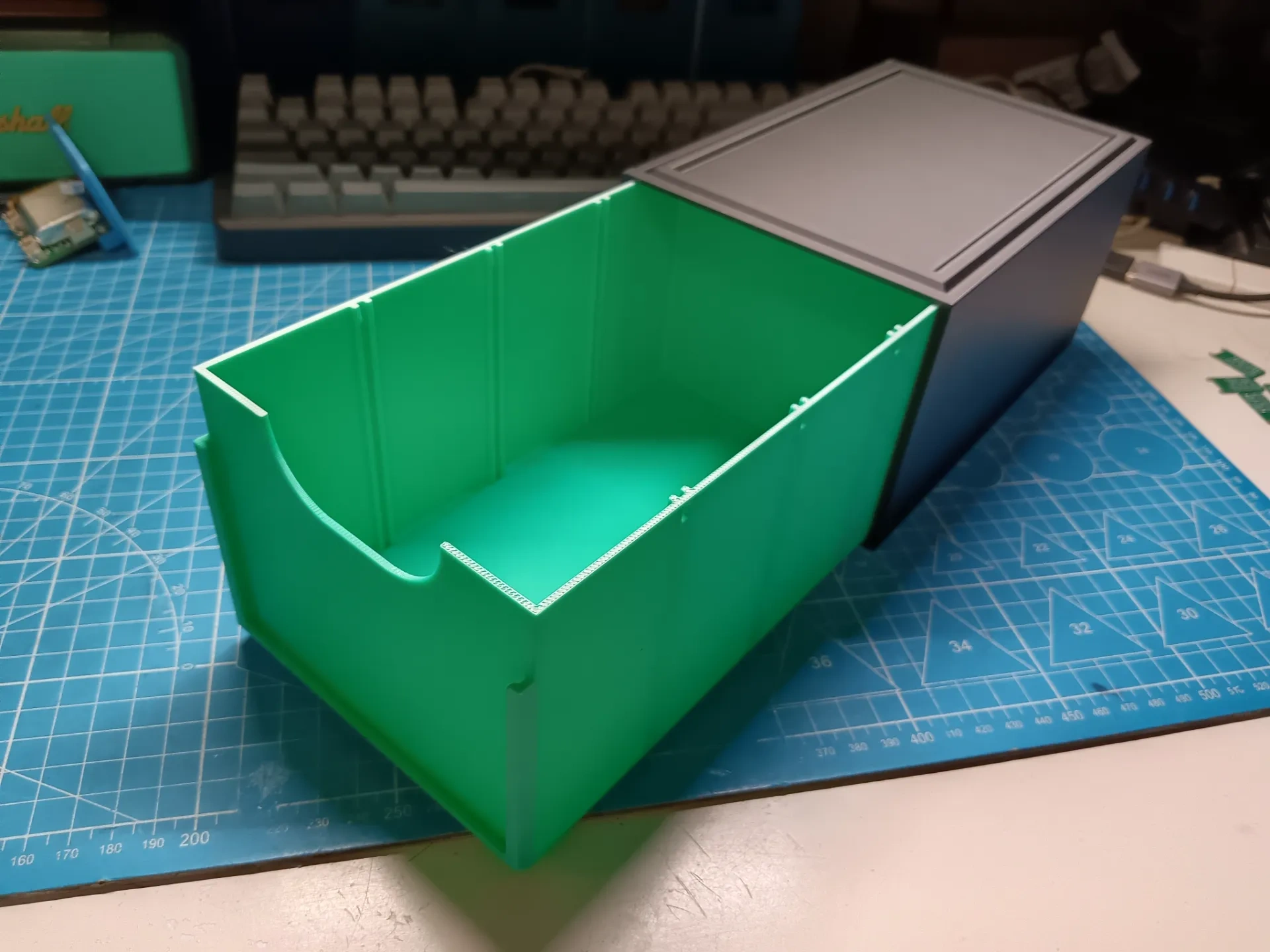 Miniatura 2 do modelo 3D 组合式模块化可堆叠桌面收纳抽屉