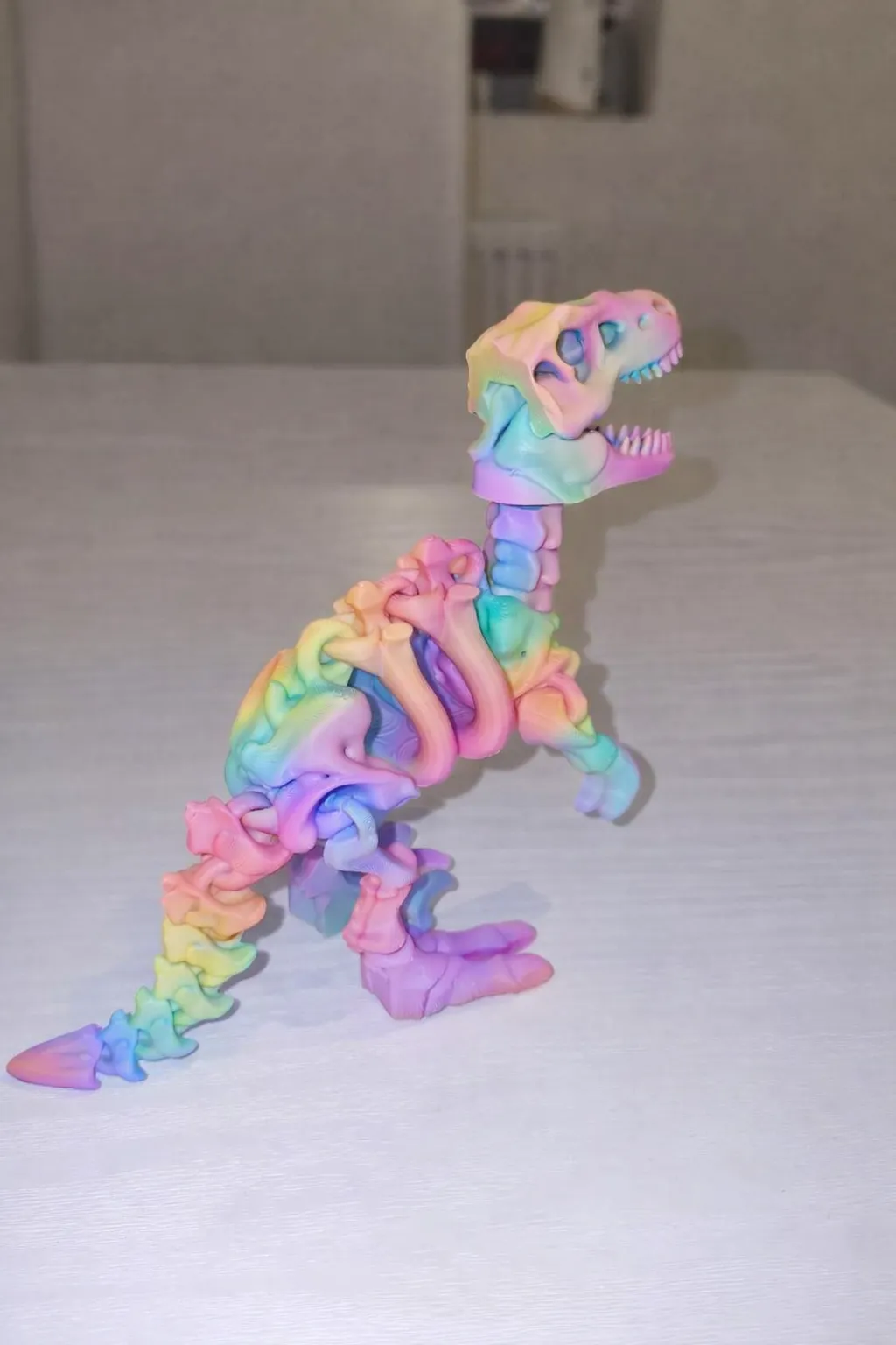 Articulated Velociraptor flexi dinosaur view 3