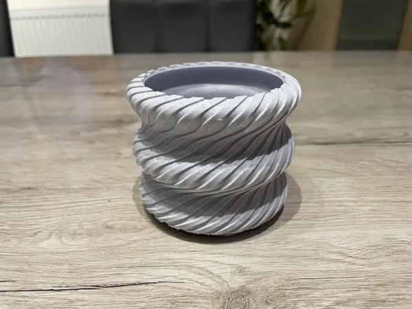 https://makerworld.bblmw.com/makerworld/model/USd65d67b2995a9b/design/2025-02-07_12a5612968297.jpg