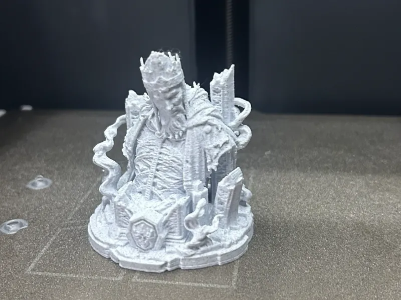 Undead King Bust