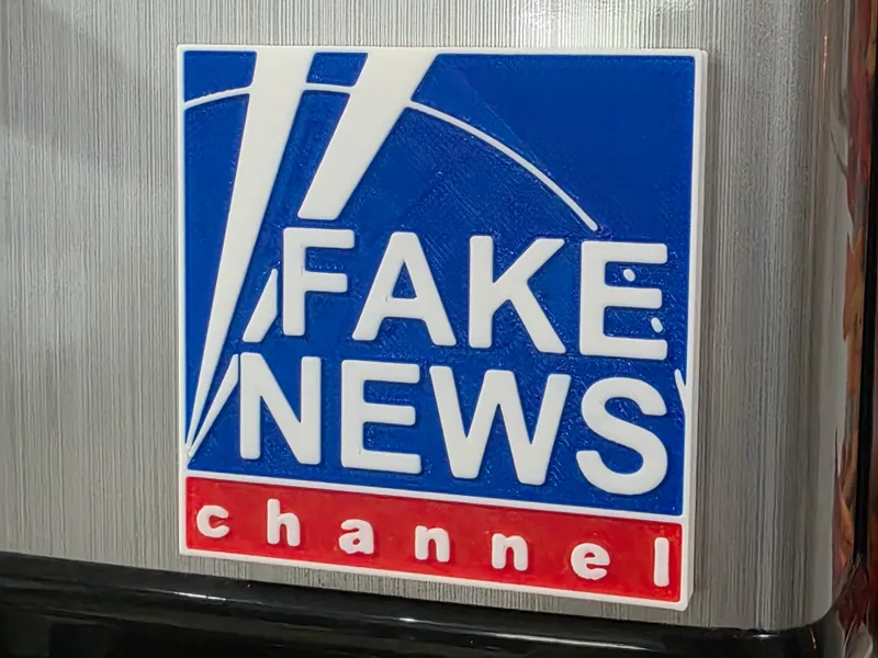 Fake News Magnet