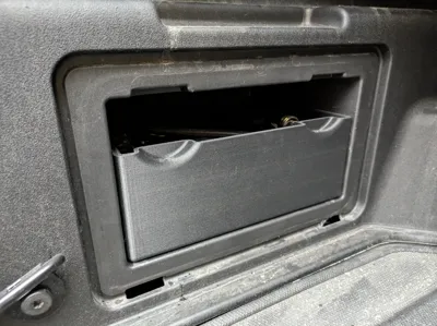 Santa Cruz Bed Compartment Storage Box