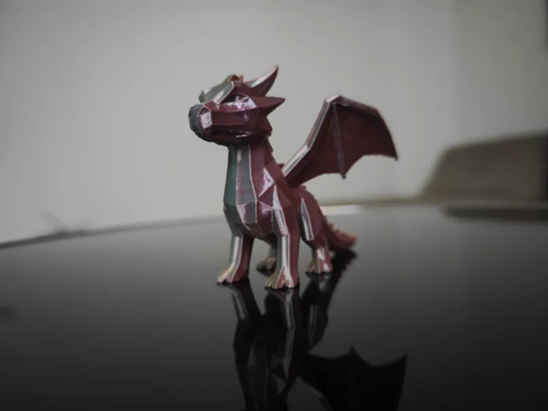 Gloss Dragon Statue