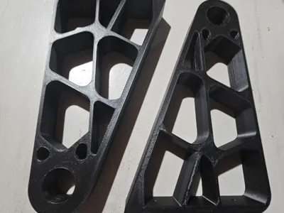 Hole Adaptable Rafter Filament Storage Mount