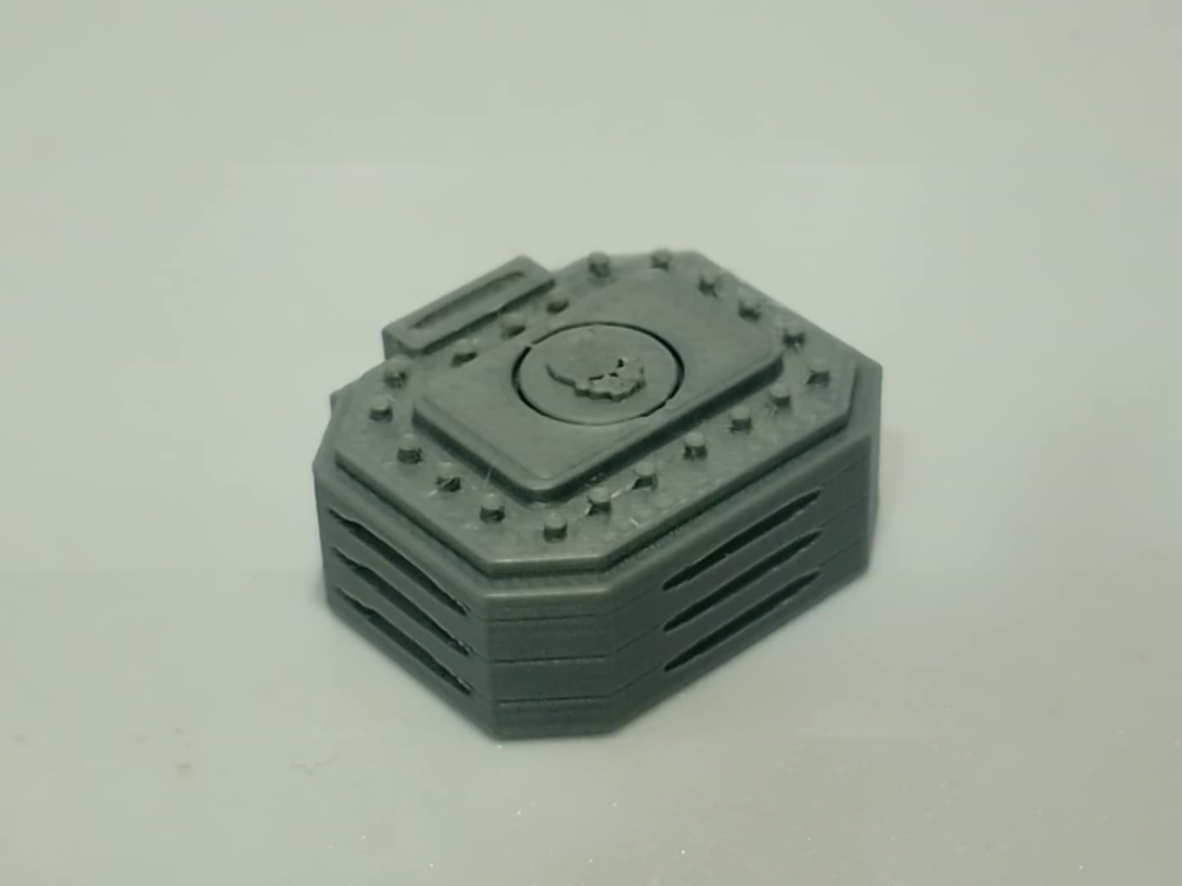 Gothic Sci-fi cargo chest