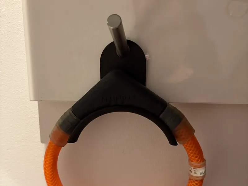 Leuchtie Holder