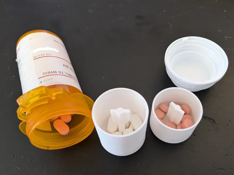 Pill Organizer: Multiple meds in one bottle!
