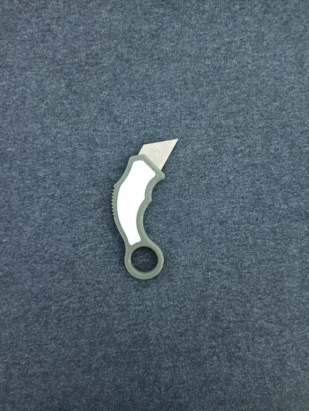 Tactical Knife - mini utility knife - Free 3D Print Model - MakerWorld