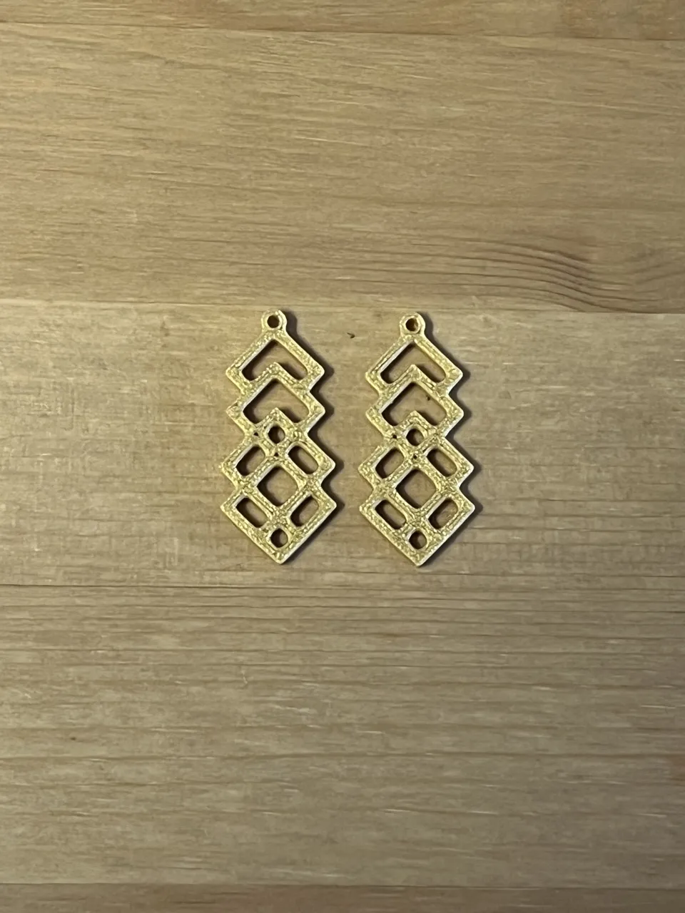 earrings view 2