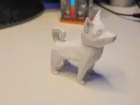 Chien low poly décoratif — photo 1