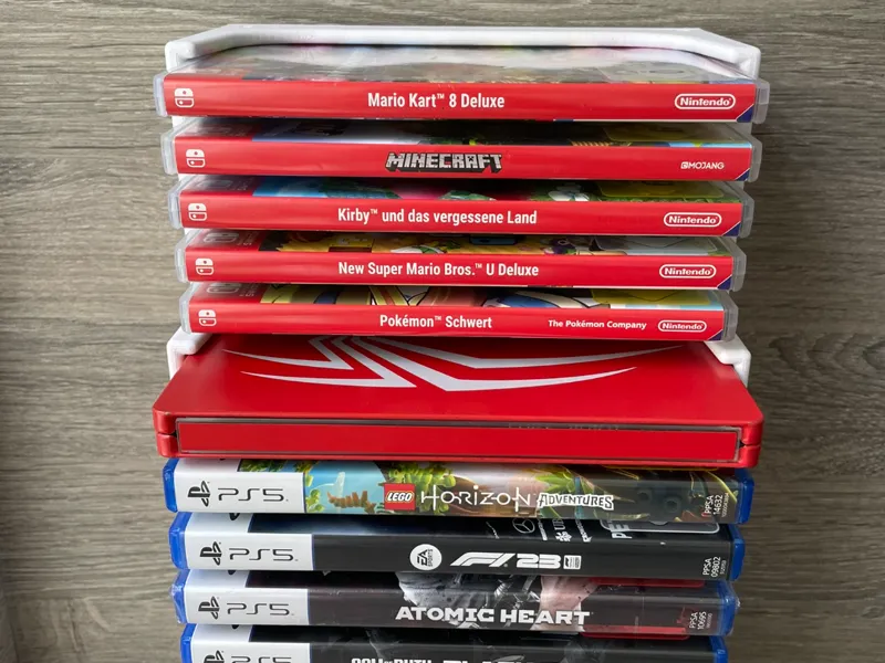 Games holder for 1-5 Games Expandable