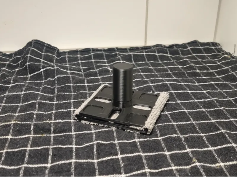 Bed Cleaner - Microfiber Cloth Holder
