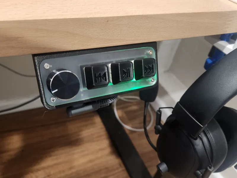 Macropad under desk mount
