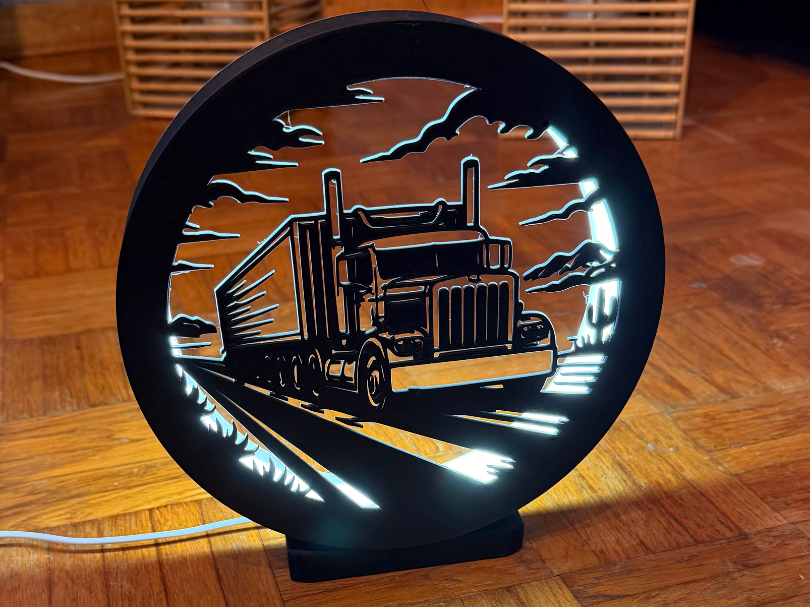 LED Ring Lampe v3 inkl. Rahmen mit Trucker Motiv