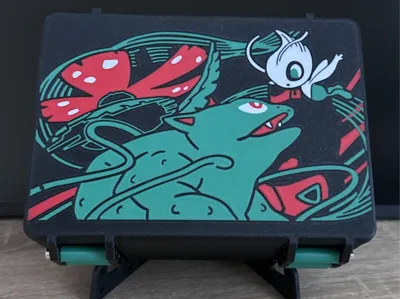 Venusaur and Celebi Toploader box (100 pcs)