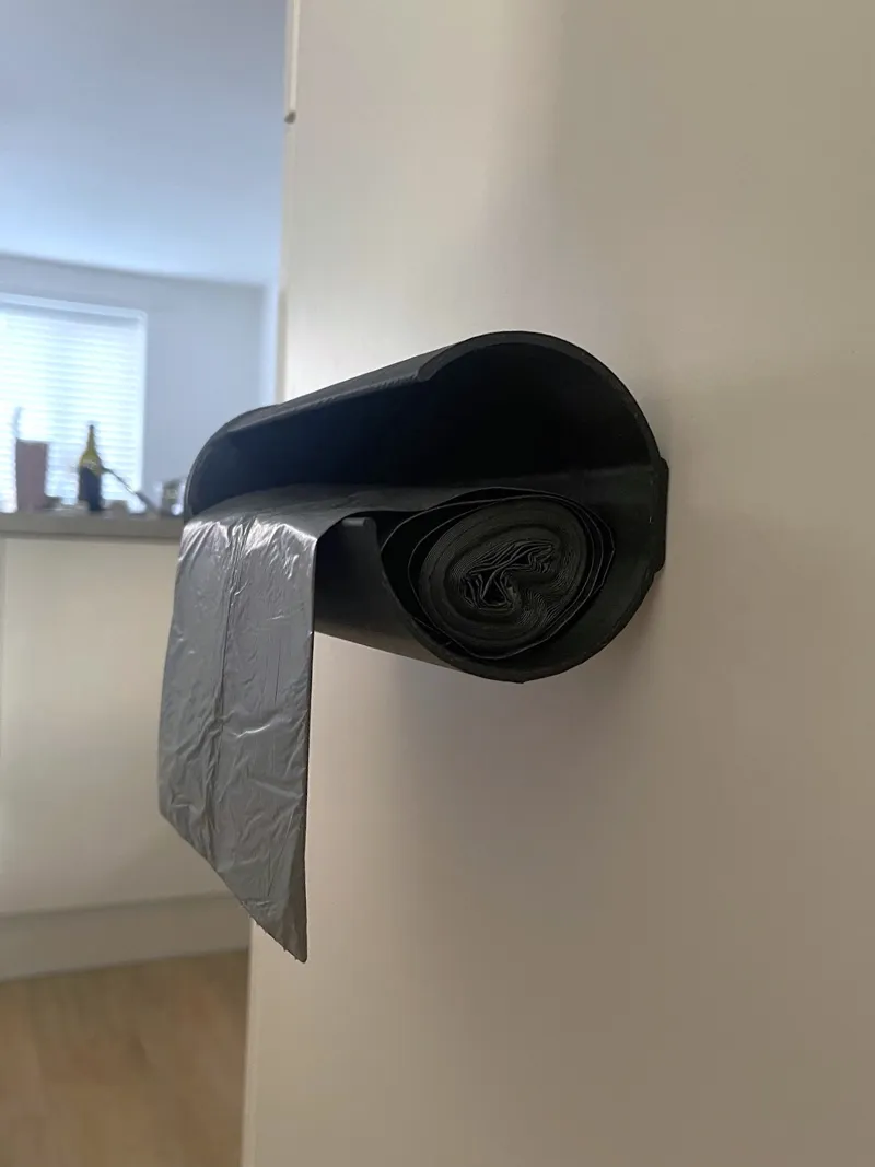 Trash Garbage Bin Bag Holder - Large + Rubble