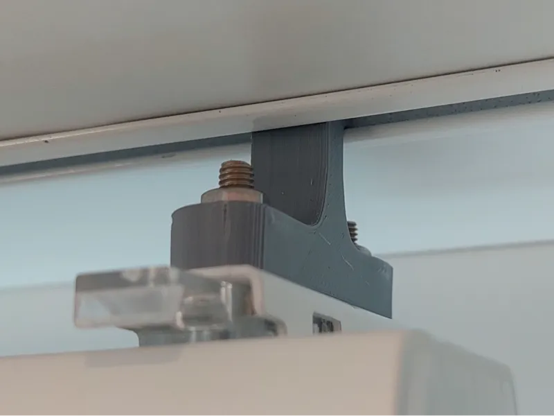 Curtain rail adapter for Ikea Hoppvals