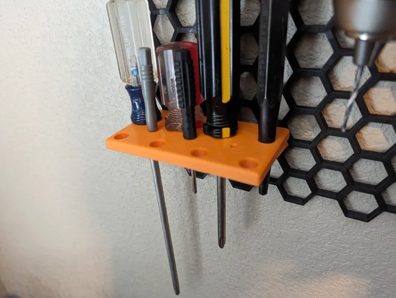 Screwdriver holder for HSW